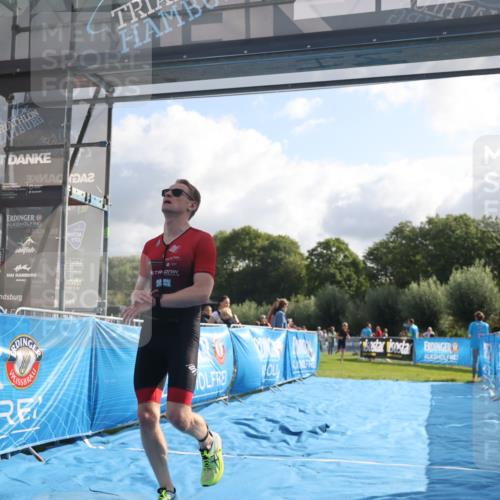 25.08.2024 - Elbe Triathlon Hamburg H.Heesch http://msf.ph/oto/6836376 25.08.2024 10:16:14 Ziel 38, 79 meine-sportfotos.de