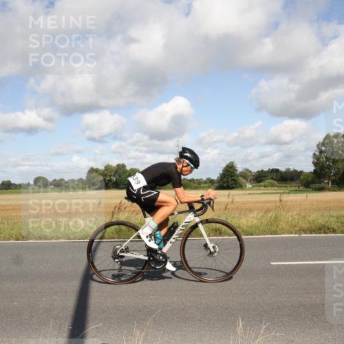25.08.2024 - Elbe Triathlon Hamburg Fuchs,  Jonas http://msf.ph/oto/6836397 25.08.2024 10:30:40 Radfahren 698, 684, 373, 539, 723 meine-sportfotos.de