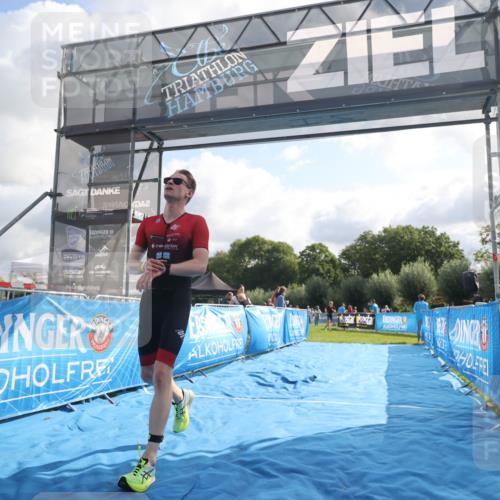 25.08.2024 - Elbe Triathlon Hamburg H.Heesch http://msf.ph/oto/6836406 25.08.2024 10:16:15 Ziel 38, 79 meine-sportfotos.de