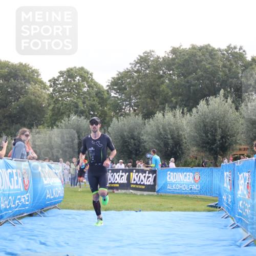 25.08.2024 - Elbe Triathlon Hamburg H.Heesch http://msf.ph/oto/6836429 25.08.2024 10:16:36 Ziel 40, 89 meine-sportfotos.de