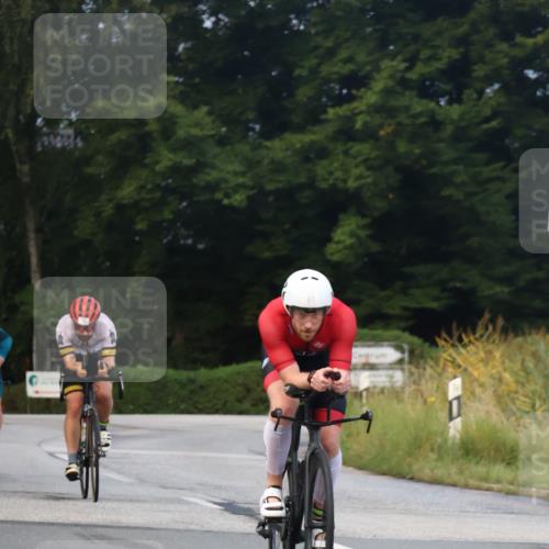25.08.2024 - Elbe Triathlon Hamburg Fuchs,  Jonas http://msf.ph/oto/6836447 25.08.2024 08:44:46 Radfahren 87, 70, 43 meine-sportfotos.de