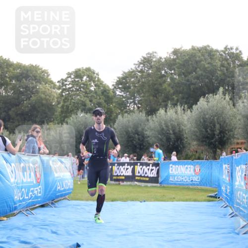 25.08.2024 - Elbe Triathlon Hamburg H.Heesch http://msf.ph/oto/6836461 25.08.2024 10:16:37 Ziel 40, 89 meine-sportfotos.de