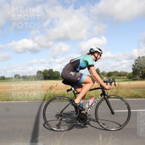 25.08.2024 - Elbe Triathlon Hamburg Fuchs,  Jonas http://msf.ph/oto/6836469 25.08.2024 10:31:50 Radfahren 525 meine-sportfotos.de