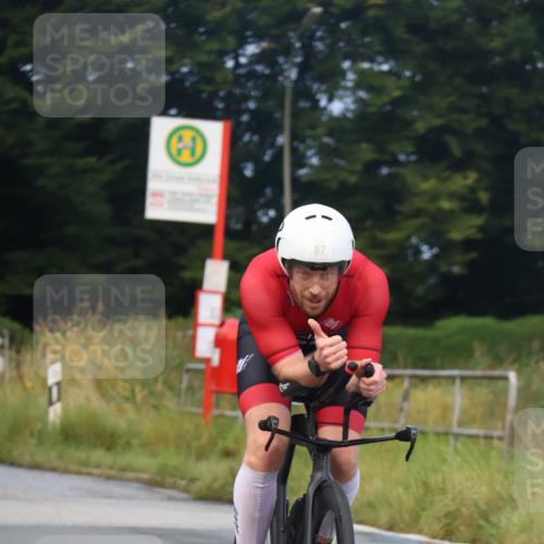 25.08.2024 - Elbe Triathlon Hamburg Fuchs,  Jonas http://msf.ph/oto/6836470 25.08.2024 08:44:47 Radfahren 87, 70, 43 meine-sportfotos.de