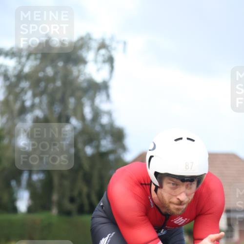 25.08.2024 - Elbe Triathlon Hamburg Fuchs,  Jonas http://msf.ph/oto/6836489 25.08.2024 08:44:48 Radfahren 87, 70, 43 meine-sportfotos.de