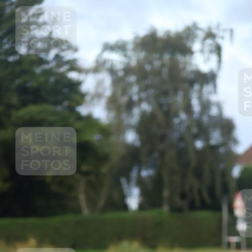 25.08.2024 - Elbe Triathlon Hamburg Fuchs,  Jonas http://msf.ph/oto/6836492 25.08.2024 08:44:48 Radfahren 87, 70, 43 meine-sportfotos.de