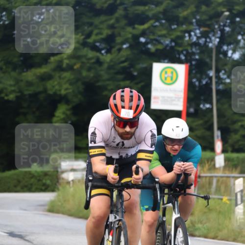 25.08.2024 - Elbe Triathlon Hamburg Fuchs,  Jonas http://msf.ph/oto/6836495 25.08.2024 08:44:49 Radfahren 87, 70, 43 meine-sportfotos.de