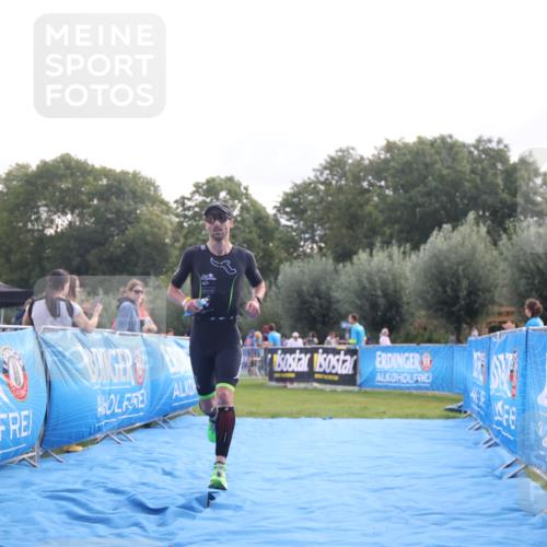 25.08.2024 - Elbe Triathlon Hamburg H.Heesch http://msf.ph/oto/6836500 25.08.2024 10:16:37 Ziel 40, 89 meine-sportfotos.de