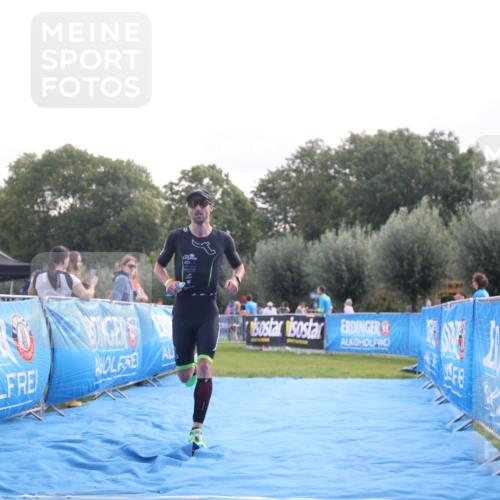25.08.2024 - Elbe Triathlon Hamburg H.Heesch http://msf.ph/oto/6836505 25.08.2024 10:16:37 Ziel 40, 89 meine-sportfotos.de