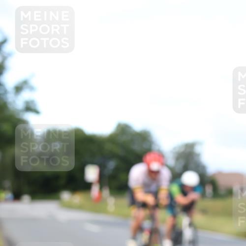 25.08.2024 - Elbe Triathlon Hamburg Fuchs,  Jonas http://msf.ph/oto/6836516 25.08.2024 08:44:50 Radfahren 87, 70, 43 meine-sportfotos.de