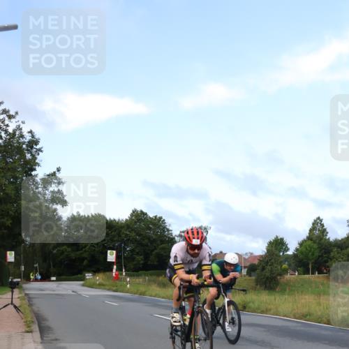 25.08.2024 - Elbe Triathlon Hamburg Fuchs,  Jonas http://msf.ph/oto/6836521 25.08.2024 08:44:50 Radfahren 87, 70, 43 meine-sportfotos.de