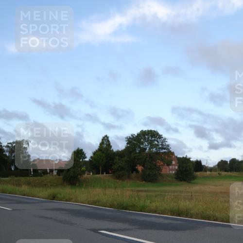 25.08.2024 - Elbe Triathlon Hamburg Fuchs,  Jonas http://msf.ph/oto/6836539 25.08.2024 08:44:50 Radfahren 87, 70, 43 meine-sportfotos.de