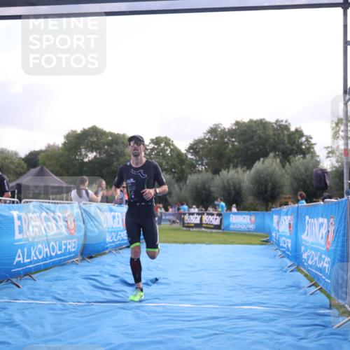 25.08.2024 - Elbe Triathlon Hamburg H.Heesch http://msf.ph/oto/6836553 25.08.2024 10:16:38 Ziel 40, 89 meine-sportfotos.de