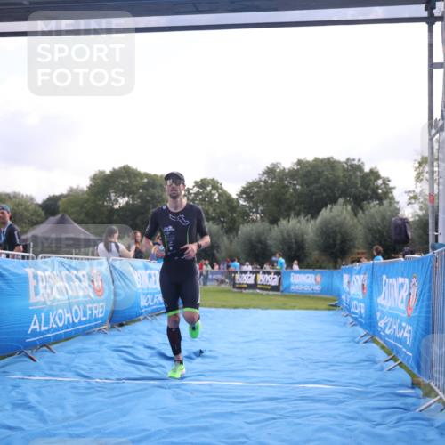 25.08.2024 - Elbe Triathlon Hamburg H.Heesch http://msf.ph/oto/6836558 25.08.2024 10:16:38 Ziel 40, 89 meine-sportfotos.de