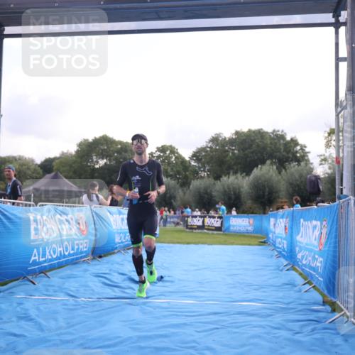 25.08.2024 - Elbe Triathlon Hamburg H.Heesch http://msf.ph/oto/6836564 25.08.2024 10:16:38 Ziel 40, 89 meine-sportfotos.de