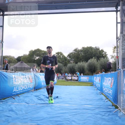 25.08.2024 - Elbe Triathlon Hamburg H.Heesch http://msf.ph/oto/6836571 25.08.2024 10:16:38 Ziel 40, 89 meine-sportfotos.de
