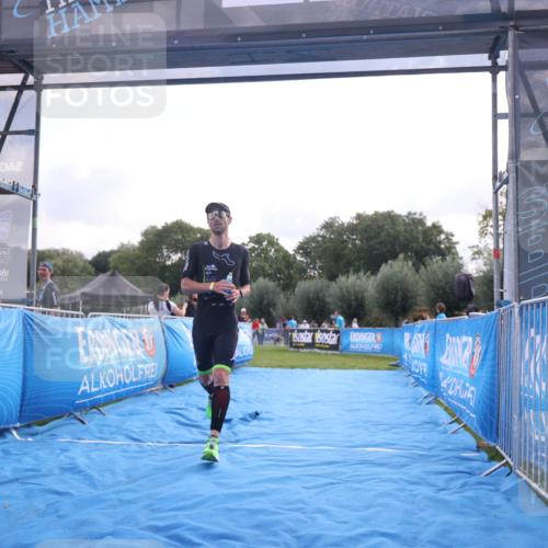 25.08.2024 - Elbe Triathlon Hamburg H.Heesch http://msf.ph/oto/6836587 25.08.2024 10:16:38 Ziel 40, 89 meine-sportfotos.de