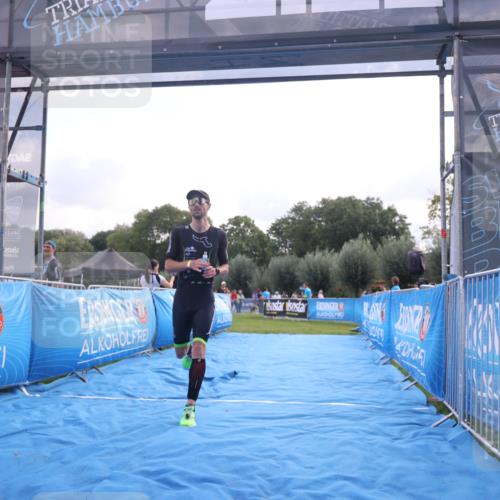 25.08.2024 - Elbe Triathlon Hamburg H.Heesch http://msf.ph/oto/6836592 25.08.2024 10:16:38 Ziel 40, 89 meine-sportfotos.de