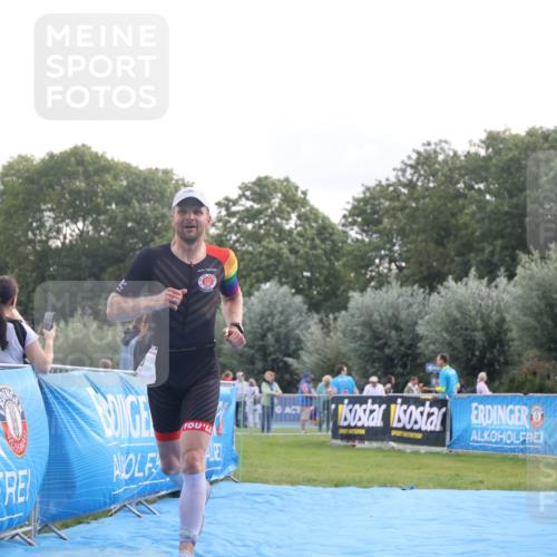 25.08.2024 - Elbe Triathlon Hamburg H.Heesch http://msf.ph/oto/6836629 25.08.2024 10:16:43 Ziel 40, 89 meine-sportfotos.de