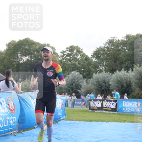 25.08.2024 - Elbe Triathlon Hamburg H.Heesch http://msf.ph/oto/6836649 25.08.2024 10:16:43 Ziel 40, 89 meine-sportfotos.de