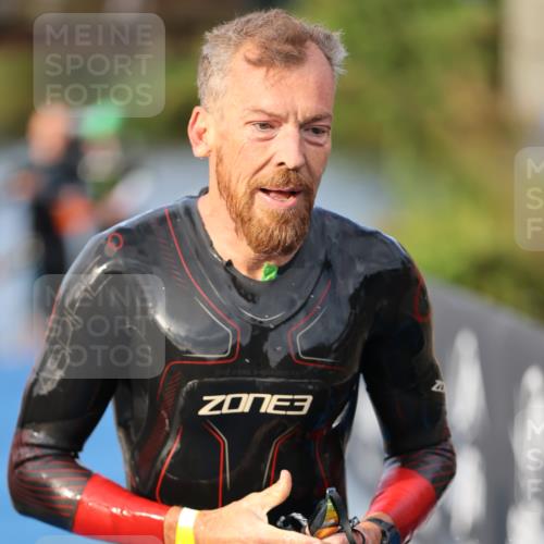 25.08.2024 - Elbe Triathlon Hamburg H.Heesch http://msf.ph/oto/6836659 25.08.2024 08:36:11 Schwimmen 43, 45, 46, 54, 72, 88, 98 meine-sportfotos.de