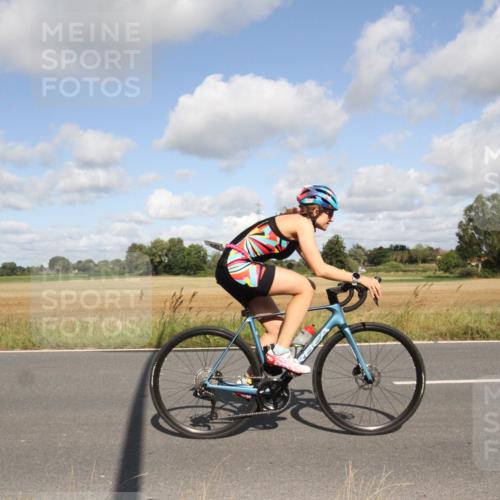 25.08.2024 - Elbe Triathlon Hamburg Fuchs,  Jonas http://msf.ph/oto/6836661 25.08.2024 10:34:05 Radfahren 507, 565, 695, 731 meine-sportfotos.de