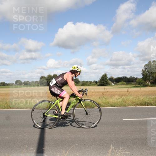 25.08.2024 - Elbe Triathlon Hamburg Fuchs,  Jonas http://msf.ph/oto/6836680 25.08.2024 10:34:12 Radfahren 507, 565, 695, 731, 550, 627 meine-sportfotos.de