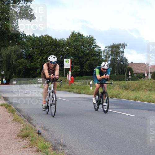 25.08.2024 - Elbe Triathlon Hamburg Fuchs,  Jonas http://msf.ph/oto/6836697 25.08.2024 08:46:06 Radfahren 44, 93 meine-sportfotos.de
