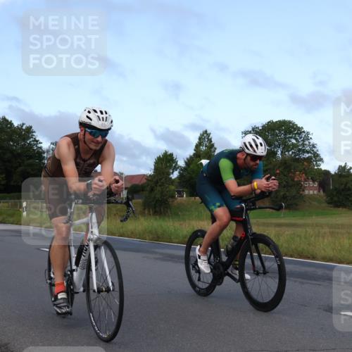 25.08.2024 - Elbe Triathlon Hamburg Fuchs,  Jonas http://msf.ph/oto/6836714 25.08.2024 08:46:07 Radfahren 44, 93 meine-sportfotos.de