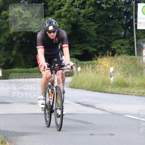 25.08.2024 - Elbe Triathlon Hamburg Fuchs,  Jonas http://msf.ph/oto/6836731 25.08.2024 08:46:26 Radfahren 59, 72, 63 meine-sportfotos.de