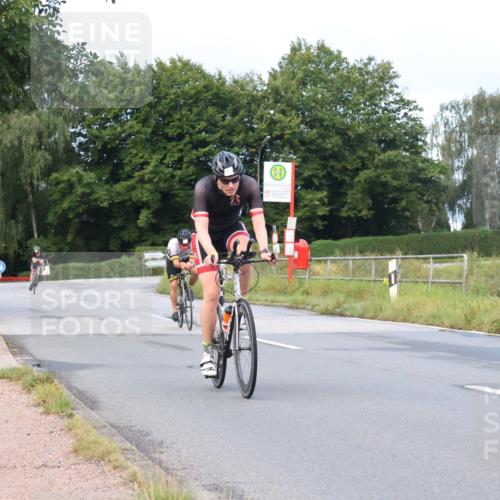 25.08.2024 - Elbe Triathlon Hamburg Fuchs,  Jonas http://msf.ph/oto/6836741 25.08.2024 08:46:26 Radfahren 59, 72, 63 meine-sportfotos.de