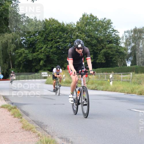 25.08.2024 - Elbe Triathlon Hamburg Fuchs,  Jonas http://msf.ph/oto/6836746 25.08.2024 08:46:26 Radfahren 59, 72, 63 meine-sportfotos.de