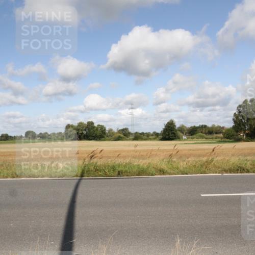25.08.2024 - Elbe Triathlon Hamburg Fuchs,  Jonas http://msf.ph/oto/6836749 25.08.2024 10:34:44 Radfahren 581, 642, 758 meine-sportfotos.de