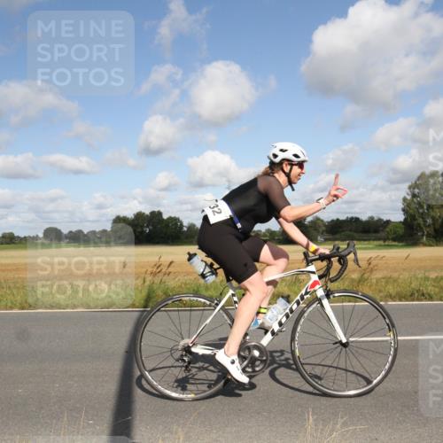 25.08.2024 - Elbe Triathlon Hamburg Fuchs,  Jonas http://msf.ph/oto/6836860 25.08.2024 10:36:05 Radfahren 456, 532, 515 meine-sportfotos.de