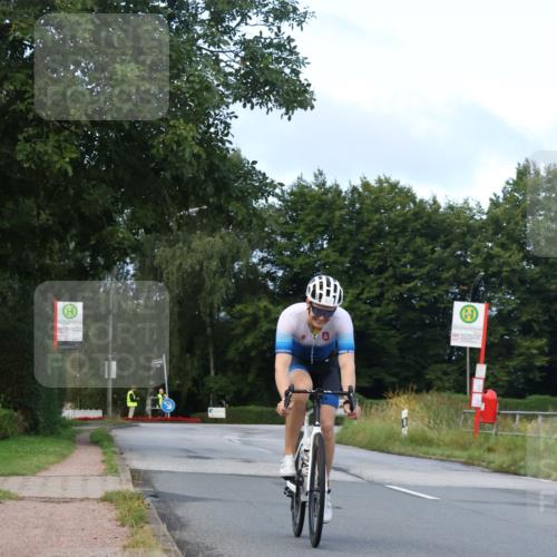 25.08.2024 - Elbe Triathlon Hamburg Fuchs,  Jonas http://msf.ph/oto/6836876 25.08.2024 08:47:02 Radfahren 67 meine-sportfotos.de
