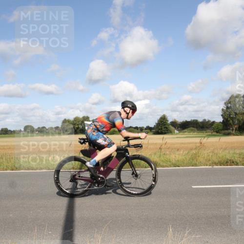 25.08.2024 - Elbe Triathlon Hamburg Fuchs,  Jonas http://msf.ph/oto/6836897 25.08.2024 10:36:25 Radfahren 499, 607, 797, 714, 592 meine-sportfotos.de