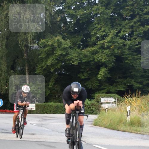 25.08.2024 - Elbe Triathlon Hamburg Fuchs,  Jonas http://msf.ph/oto/6836916 25.08.2024 08:47:34 Radfahren 47, 66 meine-sportfotos.de