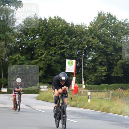 25.08.2024 - Elbe Triathlon Hamburg Fuchs,  Jonas http://msf.ph/oto/6836933 25.08.2024 08:47:34 Radfahren 47, 66 meine-sportfotos.de