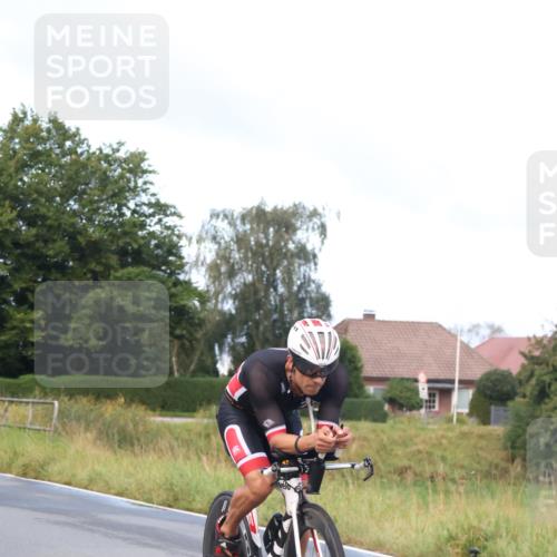 25.08.2024 - Elbe Triathlon Hamburg Fuchs,  Jonas http://msf.ph/oto/6836949 25.08.2024 08:47:36 Radfahren 47, 66 meine-sportfotos.de