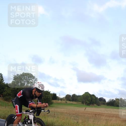 25.08.2024 - Elbe Triathlon Hamburg Fuchs,  Jonas http://msf.ph/oto/6836964 25.08.2024 08:47:37 Radfahren 47, 66 meine-sportfotos.de