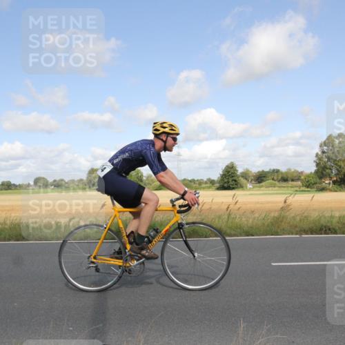 25.08.2024 - Elbe Triathlon Hamburg Fuchs,  Jonas http://msf.ph/oto/6836985 25.08.2024 10:37:20 Radfahren 647, 567, 734, 675, 551, 619, 614, 621, 493 meine-sportfotos.de