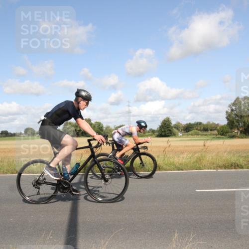 25.08.2024 - Elbe Triathlon Hamburg Fuchs,  Jonas http://msf.ph/oto/6837006 25.08.2024 10:37:28 Radfahren 621, 493, 660, 767, 700, 611, 569, 652 meine-sportfotos.de