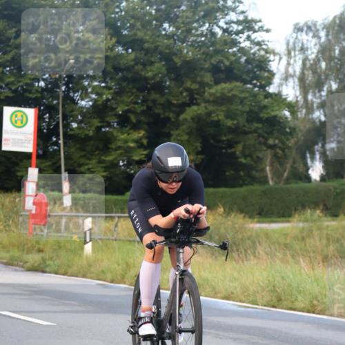 25.08.2024 - Elbe Triathlon Hamburg Fuchs,  Jonas http://msf.ph/oto/6837017 25.08.2024 08:47:44 Radfahren 111, 85 meine-sportfotos.de