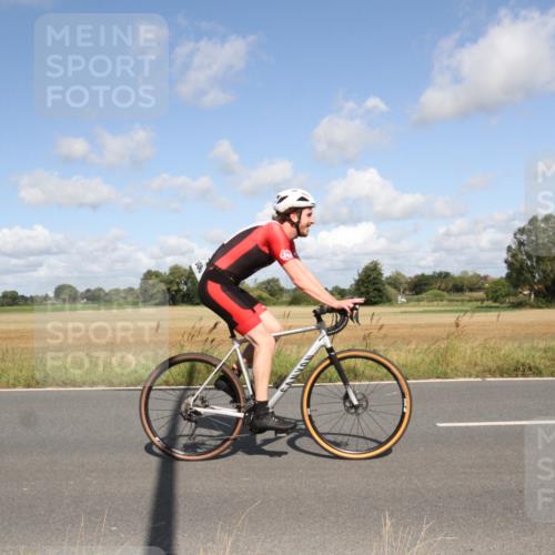 25.08.2024 - Elbe Triathlon Hamburg Fuchs,  Jonas http://msf.ph/oto/6837039 25.08.2024 10:37:50 Radfahren 537, 712, 646, 560, 760 meine-sportfotos.de