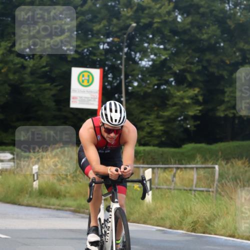 25.08.2024 - Elbe Triathlon Hamburg Fuchs,  Jonas http://msf.ph/oto/6837068 25.08.2024 08:47:48 Radfahren 111, 85 meine-sportfotos.de