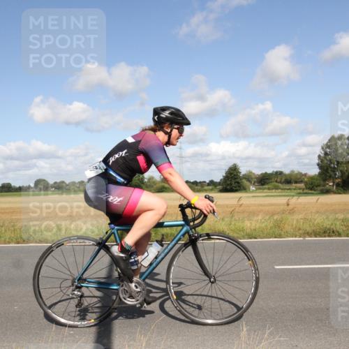 25.08.2024 - Elbe Triathlon Hamburg Fuchs,  Jonas http://msf.ph/oto/6837126 25.08.2024 10:38:37 Radfahren 750, 635, 538, 637, 1429, 517, 662, 796 meine-sportfotos.de