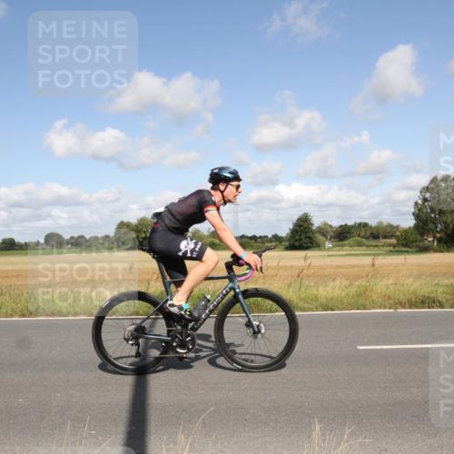 25.08.2024 - Elbe Triathlon Hamburg Fuchs,  Jonas http://msf.ph/oto/6837161 25.08.2024 10:38:52 Radfahren 455, 656, 588, 634, 654, 766, 605, 571 meine-sportfotos.de