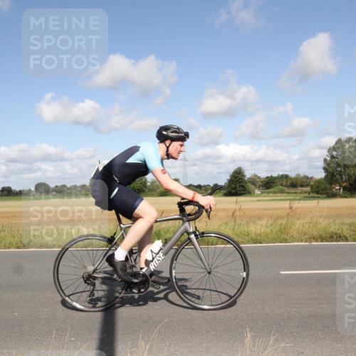 25.08.2024 - Elbe Triathlon Hamburg Fuchs,  Jonas http://msf.ph/oto/6837174 25.08.2024 10:38:55 Radfahren 634, 654, 766, 605, 571, 460, 601, 1435, 798, 795 meine-sportfotos.de