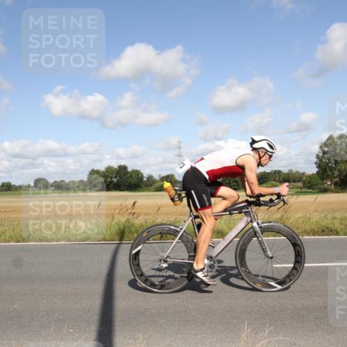 25.08.2024 - Elbe Triathlon Hamburg Fuchs,  Jonas http://msf.ph/oto/6837221 25.08.2024 10:39:14 Radfahren 512, 773, 678 meine-sportfotos.de