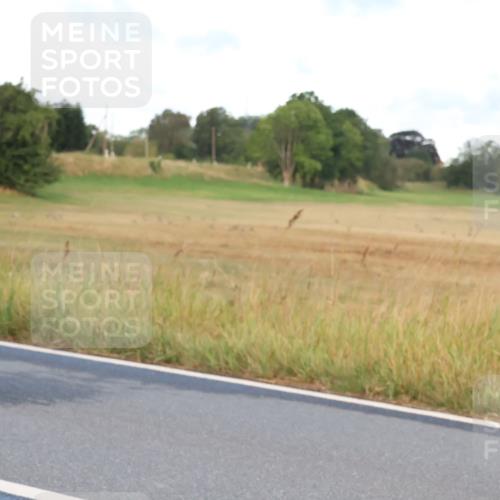 25.08.2024 - Elbe Triathlon Hamburg Fuchs,  Jonas http://msf.ph/oto/6837233 25.08.2024 08:48:47 Radfahren 65 meine-sportfotos.de